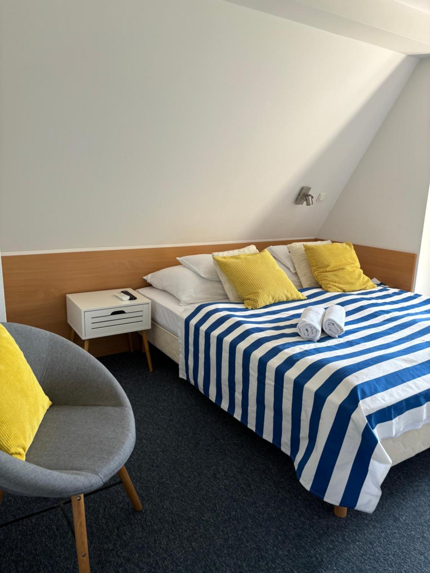 Sziget23 Hotel Abrahamhegy Luaran gambar