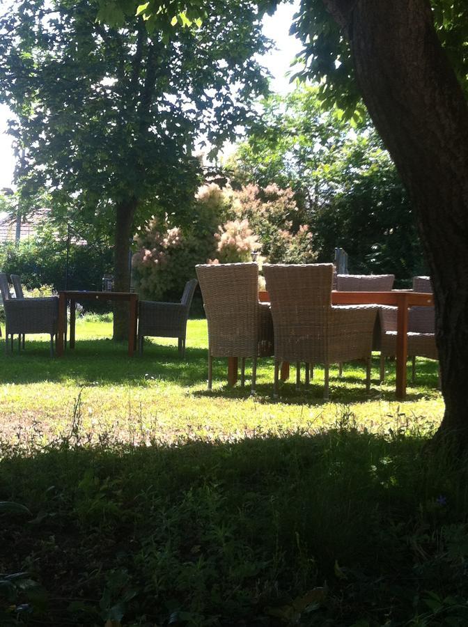Sziget23 Hotel Abrahamhegy Luaran gambar